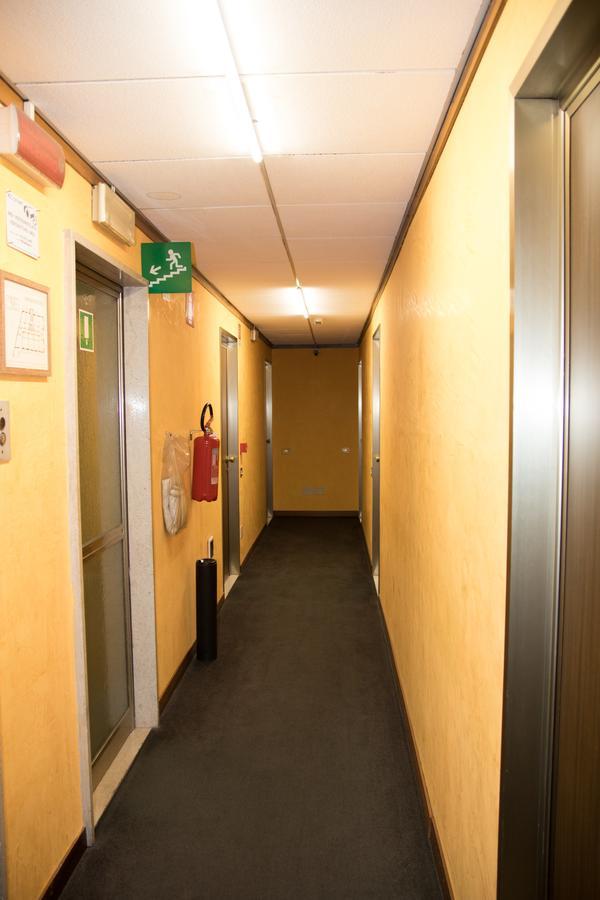 Residence Loreto Mediolan Zewnętrze zdjęcie